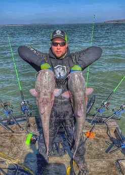 Blue Catfish fishing in Dallas, Texas