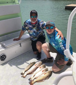 Redfish, Speckled Trout / Spotted Seatrout fishing in Rio Hondo, Texas