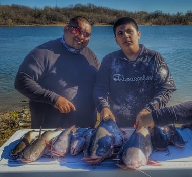 Blue Catfish fishing in Dallas, Texas