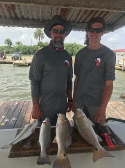 Redfish, Speckled Trout / Spotted Seatrout fishing in Galveston, Texas