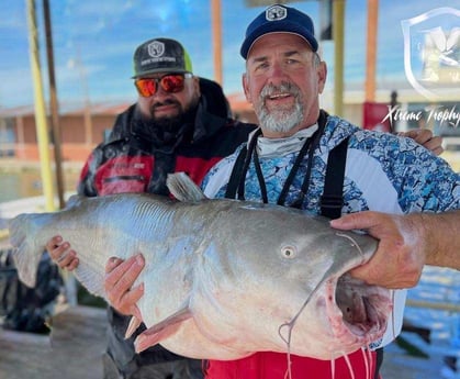 Blue Catfish Fishing in Dallas, Texas