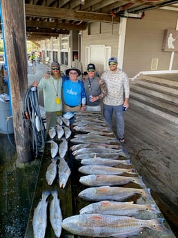 Flounder, Redfish, Speckled Trout / Spotted Seatrout fishing in Galveston, Texas