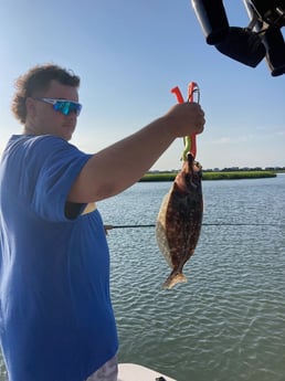 Flounder fishing in Wrightsville Beach, North Carolina