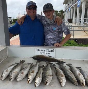 Redfish, Speckled Trout / Spotted Seatrout fishing in Galveston, Texas