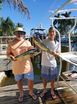 Mahi Mahi / Dorado fishing in Pompano Beach, Florida