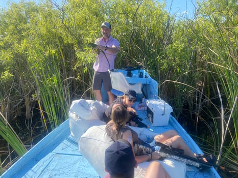 Boat photo for Iguana Hunting Insanity