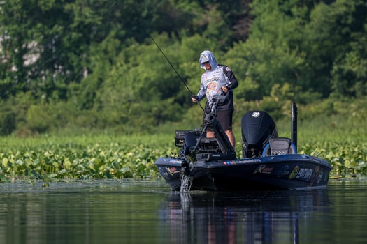 Boat photo for Fishing Lake of the Ozarks with a Pro