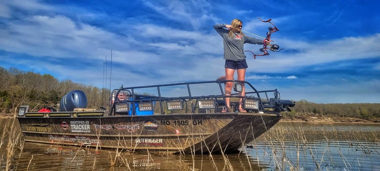 Boat photo for Missouri Bowfishing