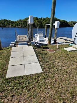 Boat photo for Everglades 10,000 Islands and Back Country Fishing