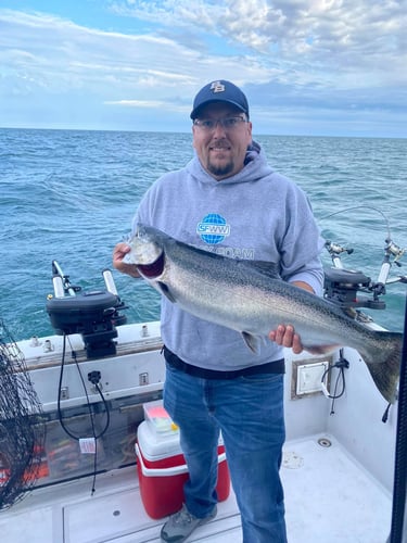 Trophy Trout And Salmon Trolling In Oswego