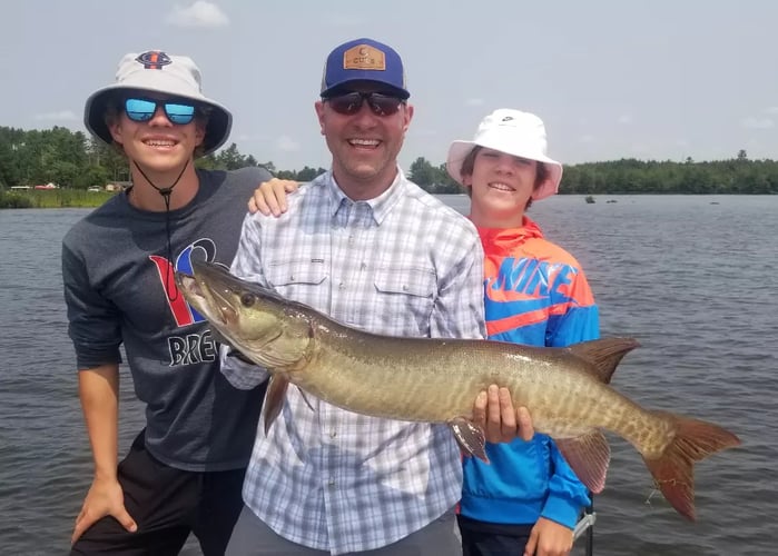 Full Day Musky Fishing In Eagle River