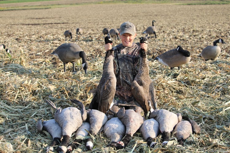 Wisconsin Early Season Guided Goose Hunts In Baldwin