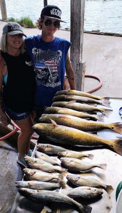 Bream, Redfish, Speckled Trout / Spotted Seatrout fishing in Dickinson, Texas