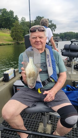 Fishing in Harrison, Tennessee