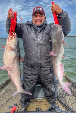 Blue Catfish Fishing in Dallas, Texas