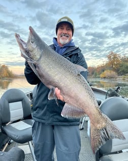 Chinook Salmon Fishing in Anderson, California