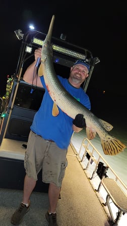 Alligator Gar Fishing in Waco, Texas