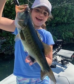 Peacock Bass Fishing in Palmetto Bay, Florida