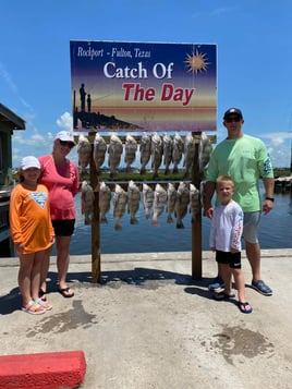 Rockport Bay-Full Day Fishing