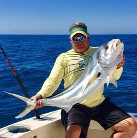 Cabo Trophy Hunt - 28' Cuddy Cabin