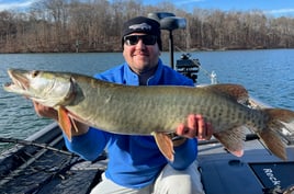 Muskie Fishing in Knoxville, Tennessee