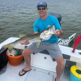 Tampa Bay Fishing - 22’ Aguasport