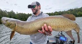 Wallhanger Musky Guide Trips