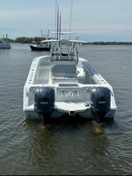 Chasing Lunkers Offshore Trip