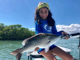 Bay Fishing with Silverking Charters - 22' Pathfinder