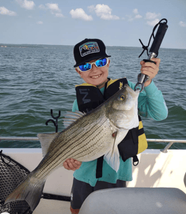 Hybrid Striped Bass Fishing in Runaway Bay, Texas