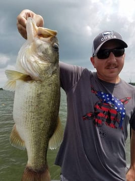 Trophy Chasing on Lake Fork