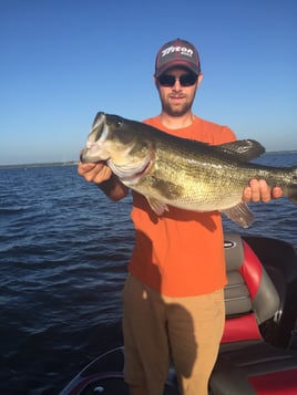 Trophy Chasing on Lake Fork