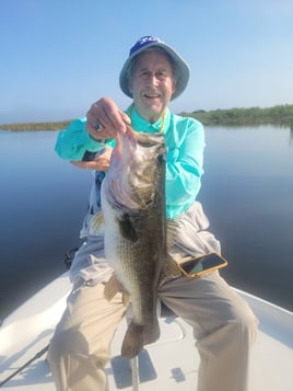 Lake Okeechobee Largemouth Hookfest