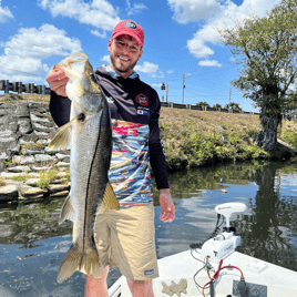 Inshore Tarpon & Snook - 25' Pathfinder