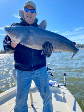 Big Ol' Flathead Catfish Catch