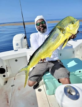 Marathon Offshore Adventure - 30' Boca Grande