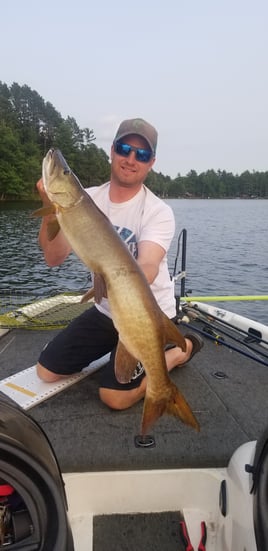 Eagle River Musky Fishing