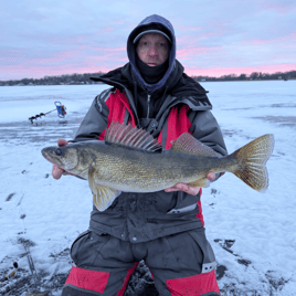 Ice Fishing Illinois - Walleye