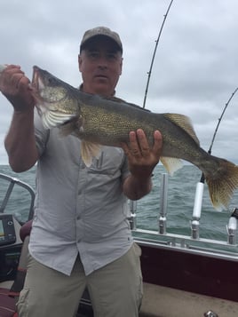 Walleye Night Bite (Oct-Dec)