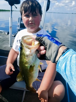 Largemouth Bass Fishing in Lake Wales, Florida