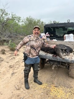 South Texas Pig Hunt & Lodging