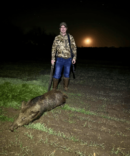 Hog Hunting in Honey Grove, Texas