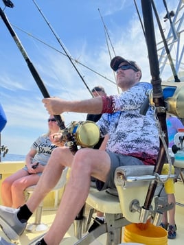 4 Hour Private Big Game Sportfishing (Up to 6 Guests)