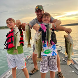 Largemouth Bass Fishing in Lago Vista, Texas