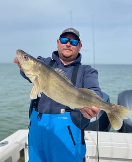 Am walleye charter