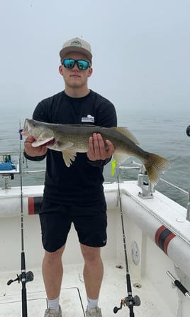 Am walleye charter