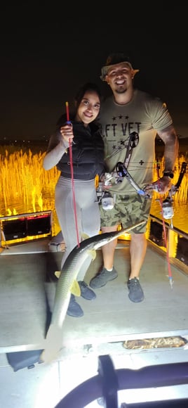 Bowfishing Charter