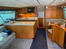 Luxury Offshore Sportfishing