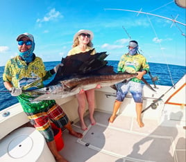 The Best Fishing Charter in Cancun. +380 Excellent Reviews