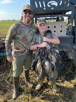 Louisiana Early Season Teal Hunts With LODGING